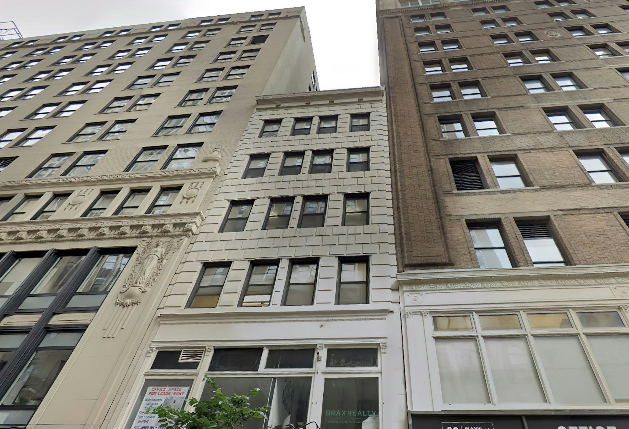 Manhattan location